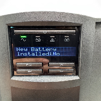 APC Smart Uninterruptible Power Supply image 2